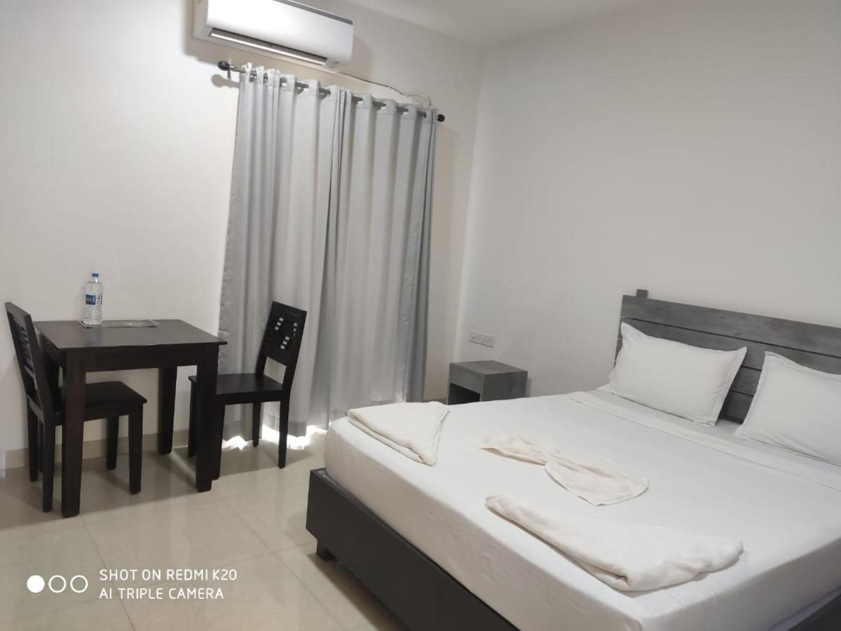 Passions De Goa Hotel Anjuna Exterior photo