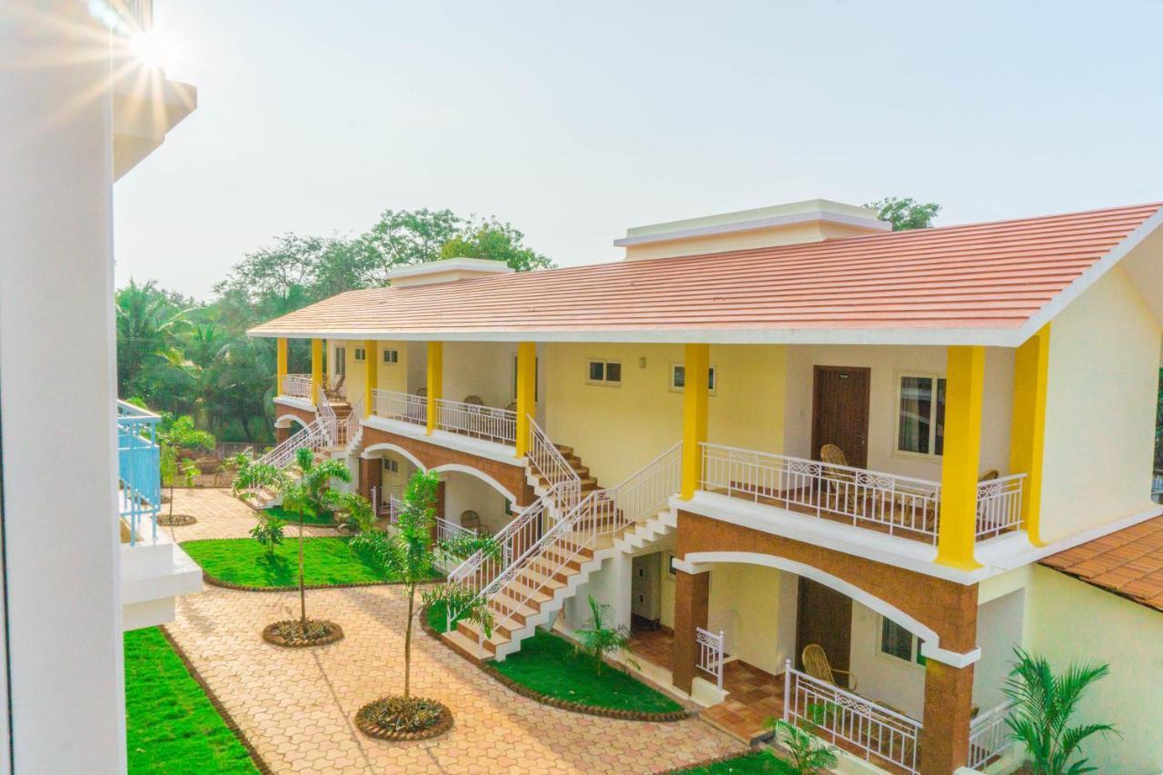 Passions De Goa Hotel Anjuna Exterior photo